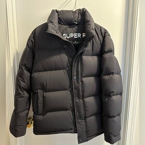 Men’s Super Puff Down Jacket Size Small